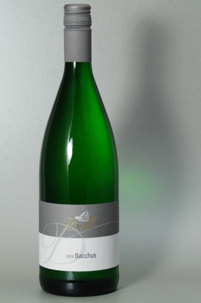 Neuseser Gl. Bacchus halbtrocken 2023